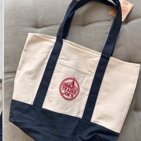Trader Joe's Canvas Tote Bag NWT - Picture 6 of 6